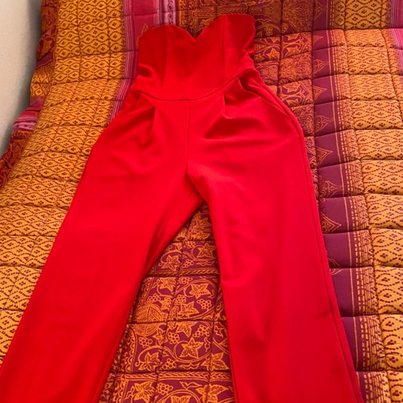 Red Strapless Sweetheart Jumpsuit - Picture 4 of 6